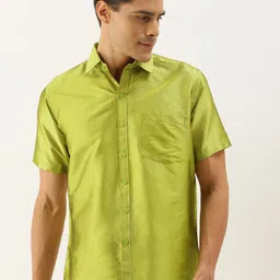 THANGAMAGAN Men Green Solid Casual Shirt-image-126