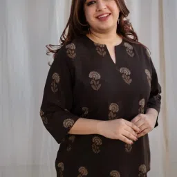 Casual Regular Sleeves Printed Women Brown Top-image-13