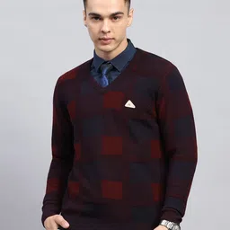monte carlo Men Checkered V Neck Maroon Sweater-picture-28