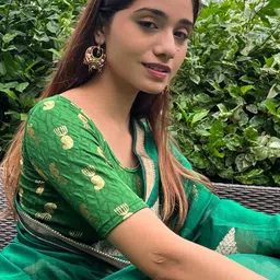 Bindigasm's Advi Printed Stretchable Saree Blouse-picture-56