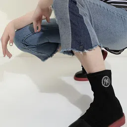 LULU & SKY Men Block-Heeled Slouchy Boots-16