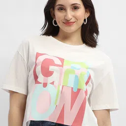 Madame Typography Printed Cotton Boxy Crop Top-4