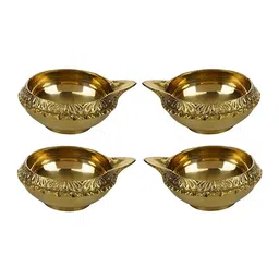 DSH Crafting Your Curiosity Gold Toned 4 Pieces Textured Brass Diya-92