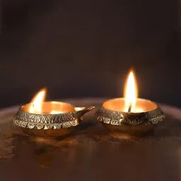 Fashion Bizz Dhankuber Beige 8-Pcs Brass Diyas-13