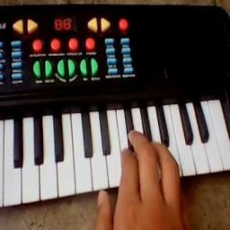 shree 325 37 Key Keyboard Piano with Mic, and , Recording - Great Toy Gift Digital Arranger Keyboard image 3