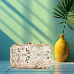 Casual, Party Cream Clutch-image-16