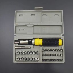 AIWA 41-Piece Stainless Steel Bit Socket Tool Set Professional Automotive Repair Kit for Cars, Bikes, Workshops & Garages-RS7639 AIWA 41-Piece Stainless Steel Bit Socket Tool Set Professional Automotive Repair Kit for Cars, Bikes, Workshops & Garages-RS7639-image-3
