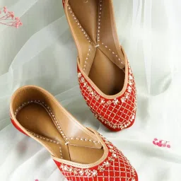 Mojaris For Women-image-29