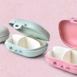 h&m store Day 4 Compartment Pill Box, Travel Pill Case, Moisture Proof, Daily Tablet Case 1pc Pill Box image 3