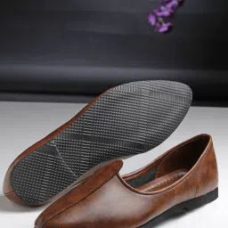 Lightweight | Comfortable | Trendy | Daily Wear | Synthetic Leather Casuals For Men-image-39