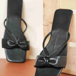 Women Flats Sandal-image-58