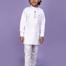 V-Mart Boys Striped Pure Cotton Straight Kurta With Trousers-28