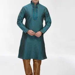 RG DESIGNERS Men Green Embroidered Empire Raw Silk Kurta with Pyjamas-picture-4