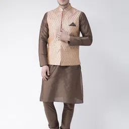 DEYANN Men Cream-Coloured Kurta with Pyjamas image 1