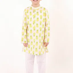 Ka-mee Boys Conversational Printed Regular Pure Cotton Kurta With Pyjamas-47