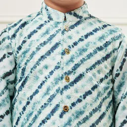 Stylo Bug Boys Leheriya Printed Kurta With Pyjamas & Nehru Jacket image 2