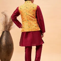 VASTRAMAY Boys Regular Kurta & Pyjamas With Patola Nehru Jacket image 2