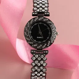 HAUTE SAUCE by Campus Sutra Women Embellished Dial & Bracelet Style Straps Analogue Watch AW24_HSWC1173-image-34