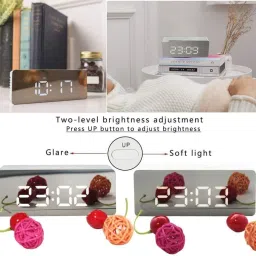 skyvilla Digital Silver Clock image 5