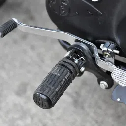 TRP Traders HEAVY DUTY BLACK THUNDERBIRD FOOTREST RIGHT/LEFT COMPATIBLE FOR RE FRONT & REAR Foot Rest image 2