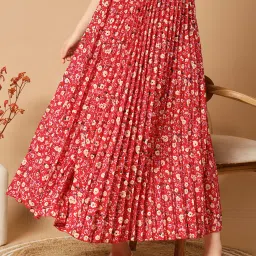 Women Floral Print A-line Red Skirt-image-26