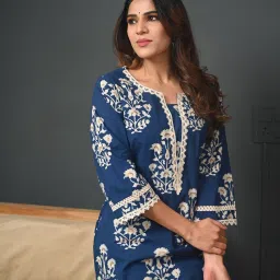 Women Printed Pure Cotton A-line Kurta-picture-12