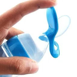 vadhavan BPA Free Squeeze Style Bottle Feeder with Dispensing Spoon and Fruit Feeder- Silicone image 3