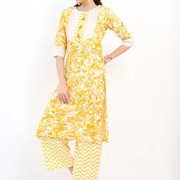 Vishudh Women Mustard Yellow Floral Printed Kurta with Palazzos-picture-25