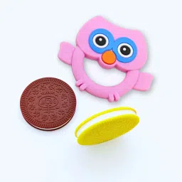 kidzilo Oreo Shape Silicone Teether image 4