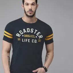 Men Printed Round Neck Pure Cotton Dark Blue T-Shirt-image-24