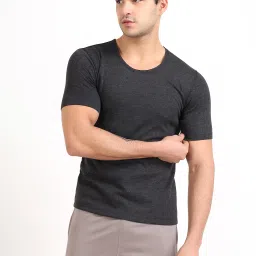 FREECULTR Antibacterial Blazetech Heat Retention Slim Fit Half Sleeves Men Top - Pyjama Set Thermal-image-24