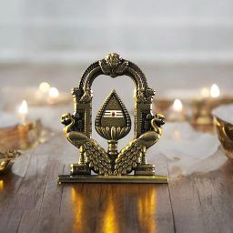 LORD MURUGAN MAYIL VEL- METAL IDOL FOR CAR DASHBOARD-RELIGIOUS IDOL Decorative Showpiece-5.5 cm-22
