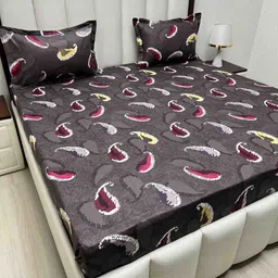 Pure Decor Passion Fur Purple & Red Ethnic Cotton 250 TC Queen Bedsheet Set-2.28mx2.54m-image-98