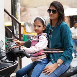 Magic Seat- Two Wheeler/Bike Kids Safety Seat Belt (Pink Pocket-Pepapig) Baby Carrier-image-43