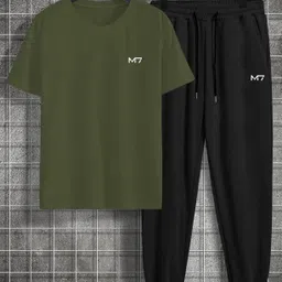 m7 by metronaut Men Night Suit Set Dark Green Printed-picture-43