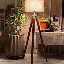 antiquity Tripod Floor lamp image 2