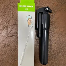 NKKL Perfect Selfie Stick Extendable with Bluetooth Remote, Lightweight_VR39 Bluetooth Selfie Stick-image-62