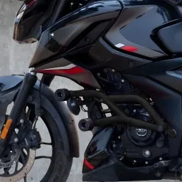 Heavy Duty Frame With Slider Crash Guard for Bajaj Pulsar N160/ N250-image-4