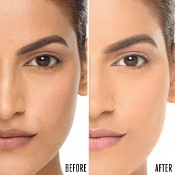 lakmé Absolute Mattreal Skin Natural Mousse Foundation image 4