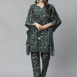 Yuris Women Green & Off-White Printed Pure Cotton Kurta with Trousers-picture-20
