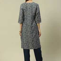 Rangriti Floral Printed Regular Kurta with Palazzos & With Dupatta image 4