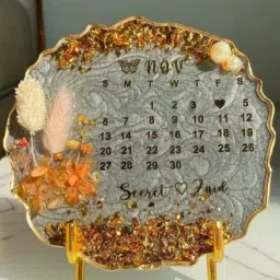 8 inch agate round mould for resin with multicoloured dried flowers box-14