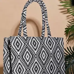 jaisom Women Black Messenger Bag-picture-21