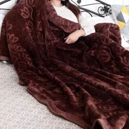 Abstract Single Mink Blanket for Mild Winter-image-29