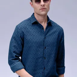 Men Regular Fit Printed Button Down Collar Casual Shirt-picture-7