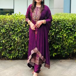 Women Cotton Silk, Jacquard Kurta Pant Dupatta Set-image-4