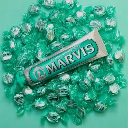 marvis Classic Strong Mint Toothpaste 85ml Toothpaste image 4
