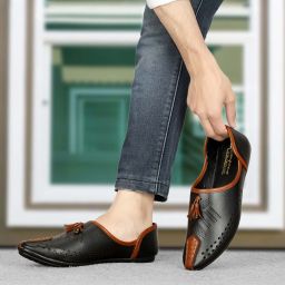 Stylish/Party Wear/Casual/Light Weight/Trending/Fancy Mojaris For Men-image-64