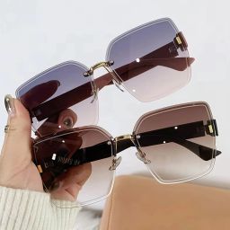 kalveera Gradient, UV Protection, Toughened Glass Lens, Mirrored Rectangular Sunglasses (Free Size) image 4