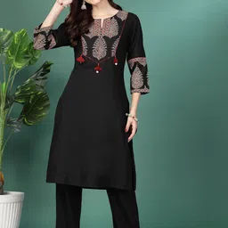 Nayam By Lakshita Ethnic Motifs Printed Regular Sequinned Straight Kurta with Palazzos-image-20
